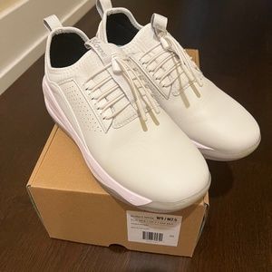 Clove Sneakers- 9 Women's- Brilliant White